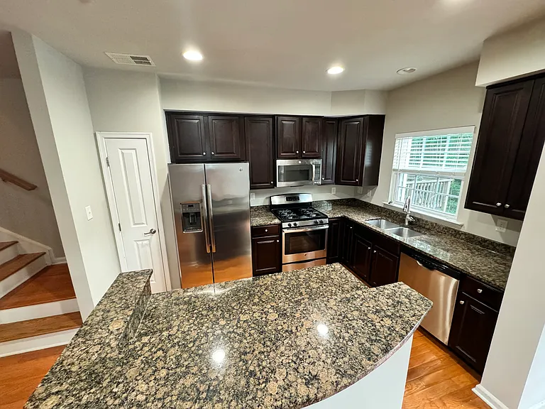11606 Vicars Ridge Ln — Photo 13