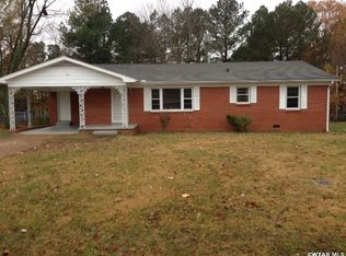 137 Ridgemont Dr, Jackson, TN 38305