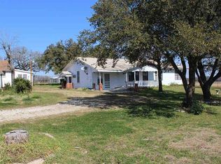 500 N Broadway St, Riesel, TX 76682