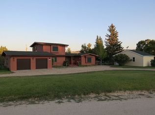 1005 Mc Caffery, Encampment, WY 82325