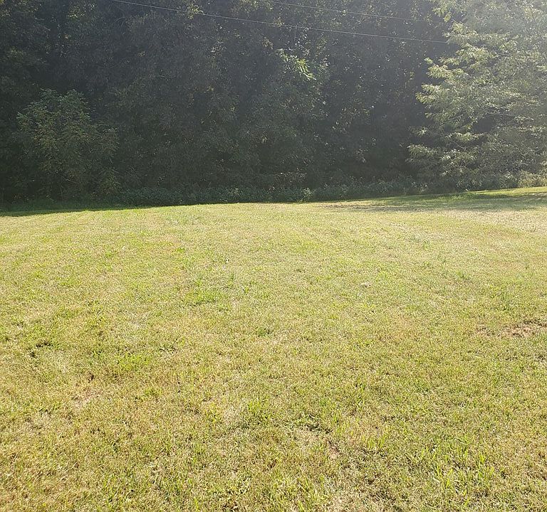 2nd image of 135 River Chase Rd