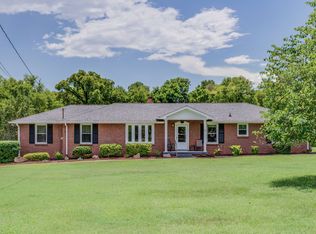 104 Sterling Ct, Hendersonville, TN 37075