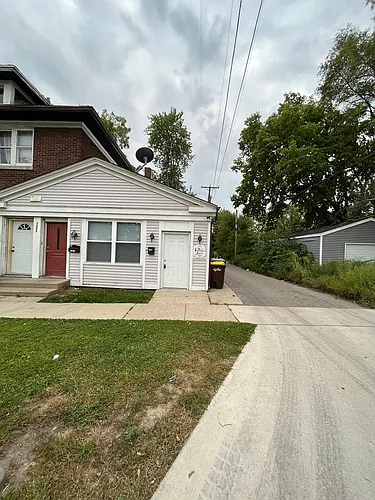 1019 12th Ave Photo 1