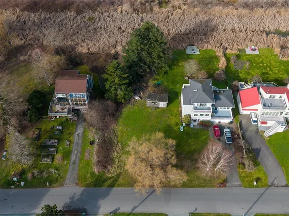 0 Shore Avenue, Freeland, WA 98249