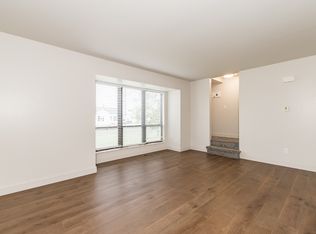 7515 Timbercreek Ct APT 2, Portage, MI 49024