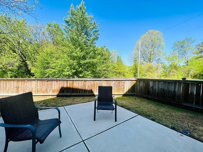 501 Germaine St — Photo 25
