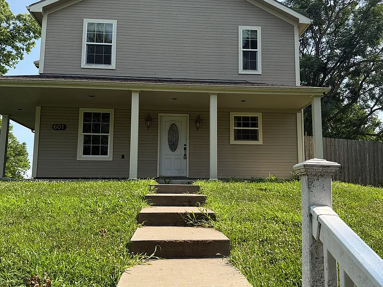 601 Prospect St — Photo 1