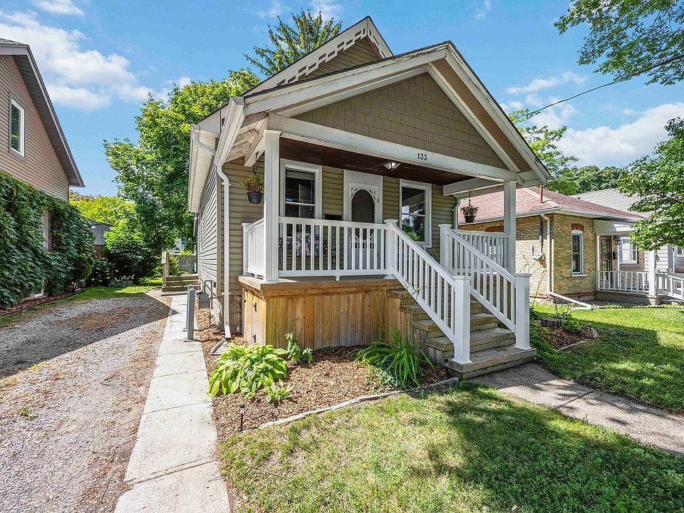 1st image of 133 Penrose St