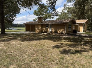 1635 Eastview Rd, Camden, TN 38320