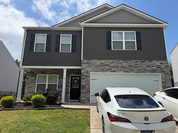 8015 Dennis Fox Ln, Knoxville, TN 37938