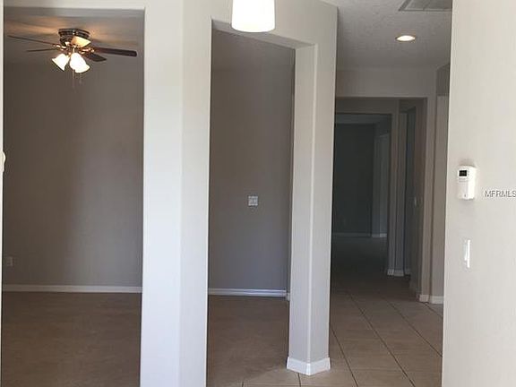 3rd image of 3009 Siesta View Dr