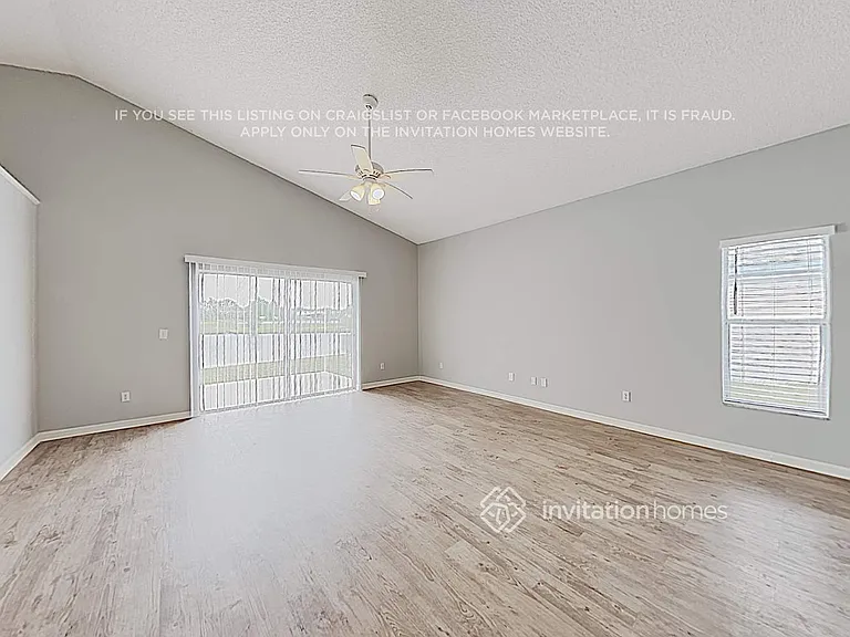 322 Lexingdale Dr — Photo 8