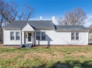 4770 New Walkertown Rd, Walkertown, NC 27051