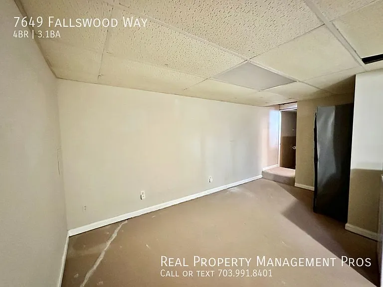 7649 Fallswood Way — Photo 33