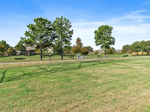 2408 Evening Star Dr, Pearland, TX 77584