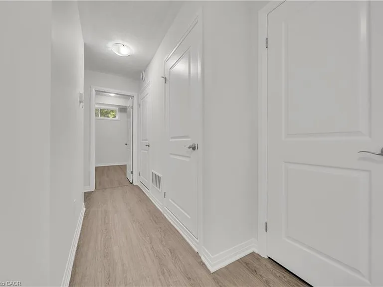 25 Isherwood Ave #B21 — Photo 14