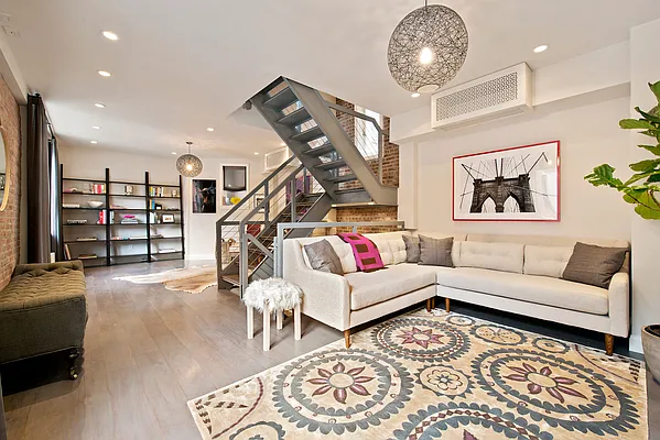 Sold by CORE | media 18