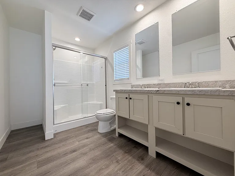 2060 N Center St #430 — Photo 13