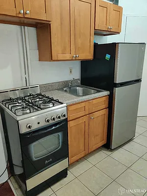 Rented by Brown Harris Stevens | media 18