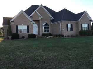 743 Hunters Run Ave, Bowling Green, KY 42104