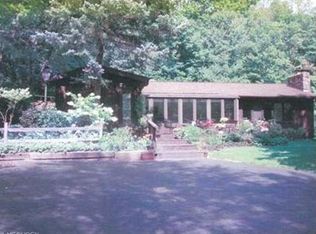 4755 Sunset Dr, Richfield, OH 44286