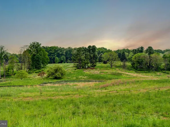 1208 Volpe Ct, Lutherville Timonium, MD 21093