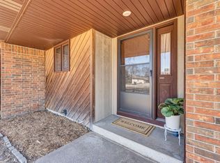 3480 S Christy Ct, Springfield, MO 65807