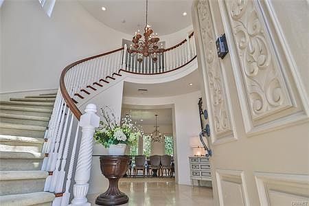 5710 Lyon Ct, Calabasas, CA 91302 | Zillow