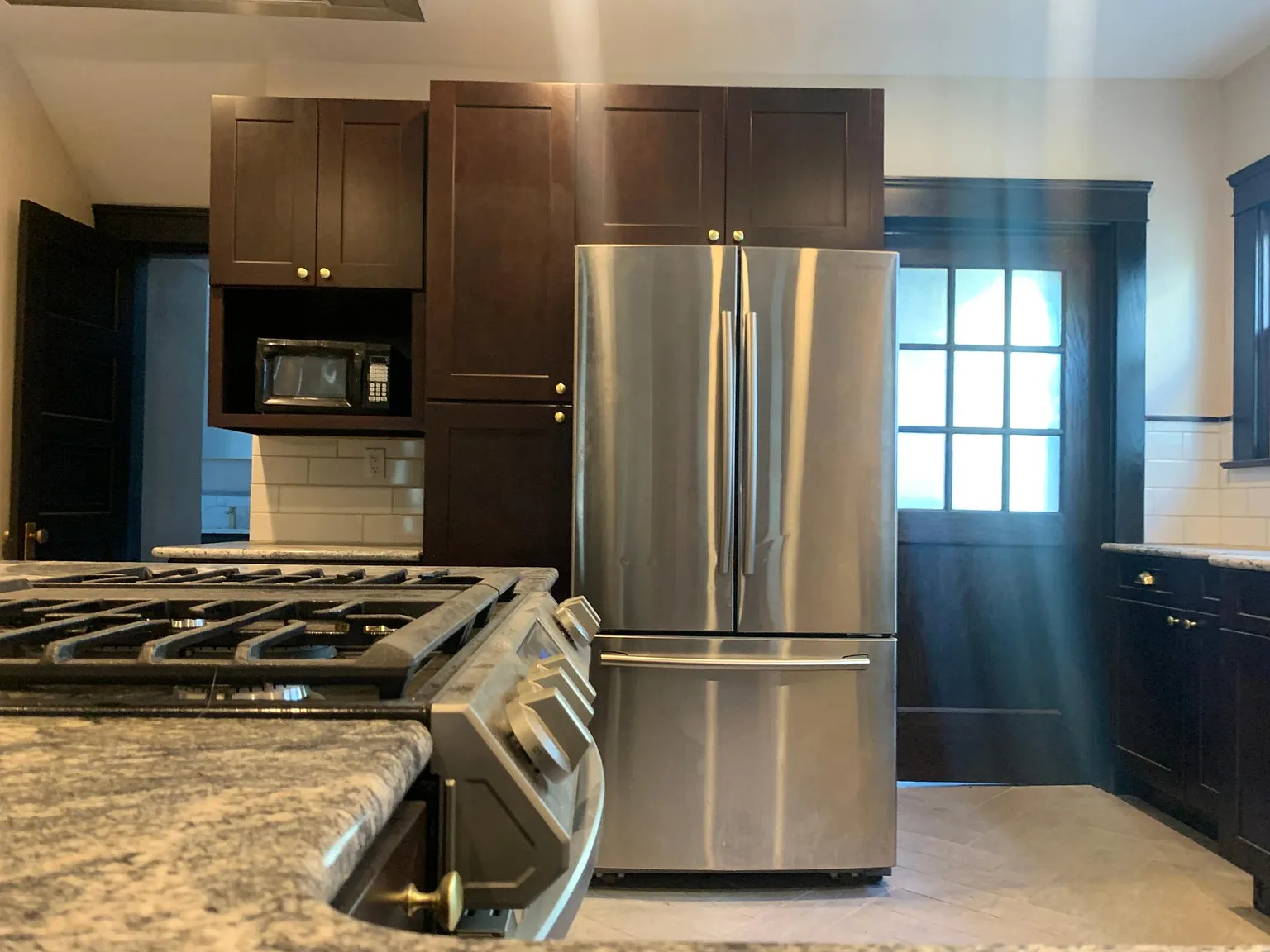 2 bed, 800 sqft, $1,295 — Photo 2