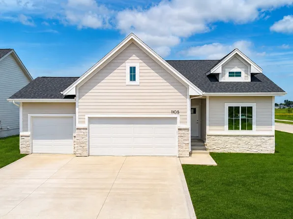 1105 SW 18th Ct, Grimes, IA 50111