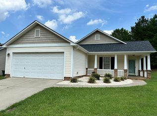 860 Raindrops Rd, Gastonia, NC 28054