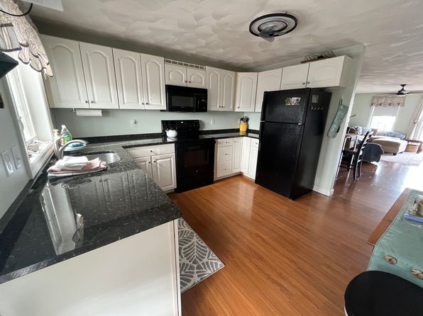 84B Railroad Ave #84B