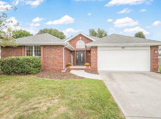 722 S Jonathan Cir, Springfield, MO 65802