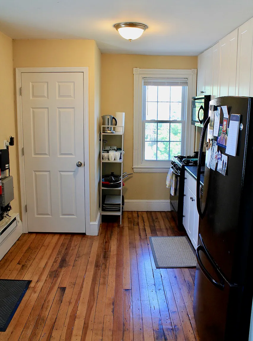 2 bed, $1,900 — Photo 3