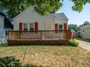 1312 Janssen St, Pekin, IL