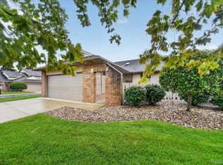205 Addison Cir, Fowlerville, MI 48836