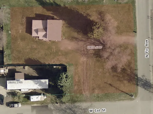 107 N Fir Ave, Deer Park, WA 99006