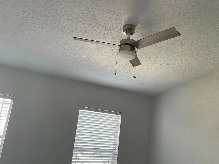 4441 SW 49th Ave — Photo 21
