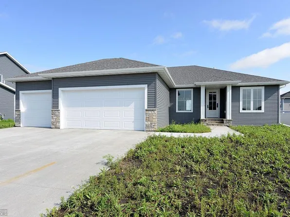 2665 69th Ave S, Fargo, ND 58104