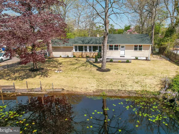 21 Columbine Ave, Browns Mills, NJ 08015