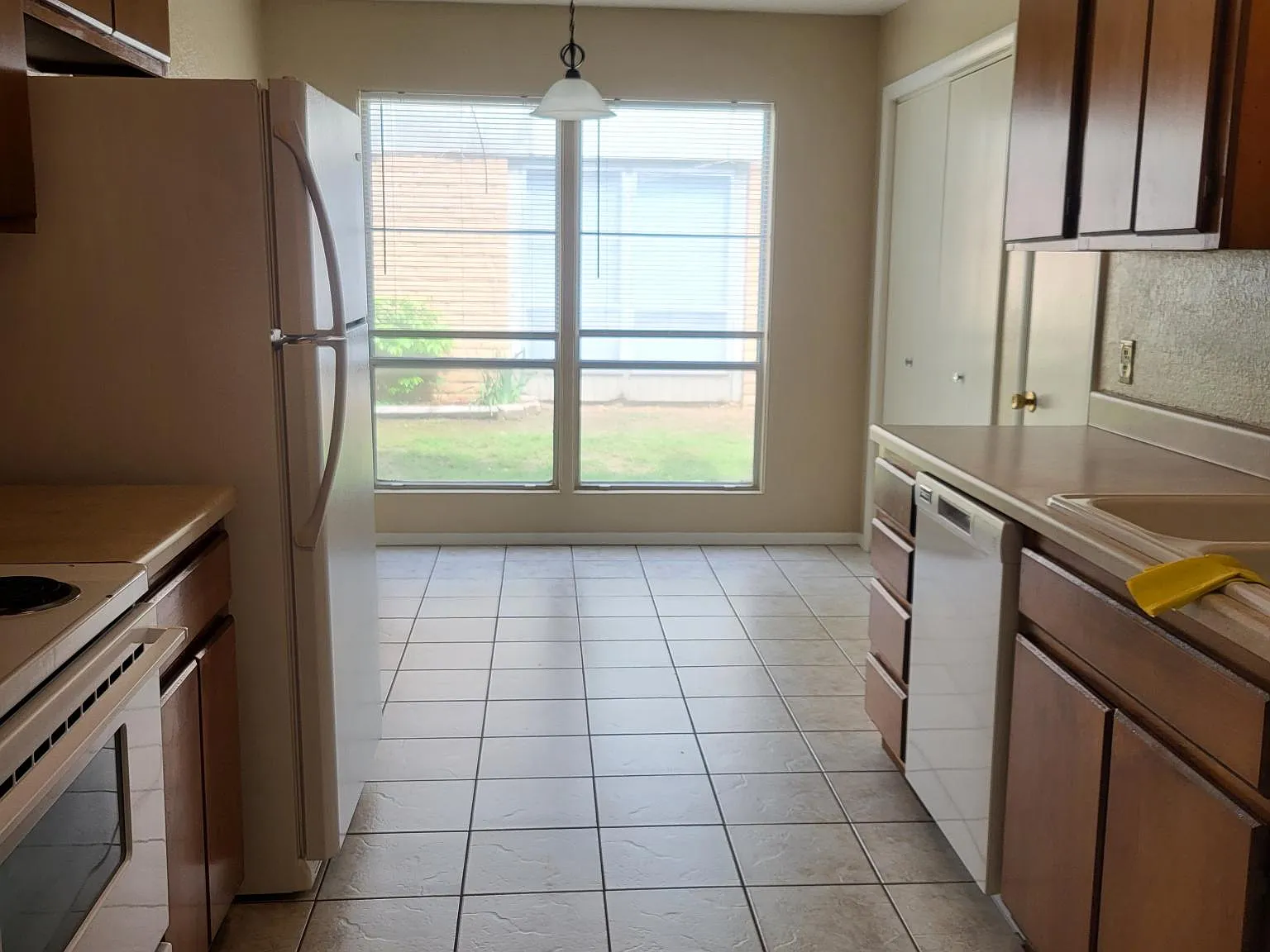3 bed, 1550 sqft, $1,250 — Photo 4