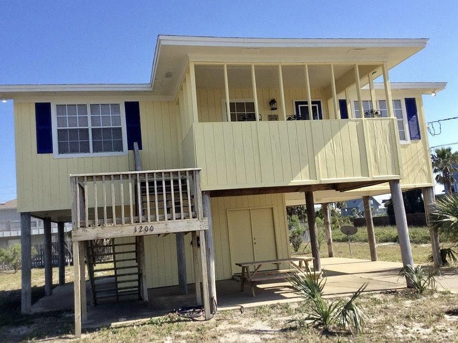 1st image of 1200 Panferio Dr