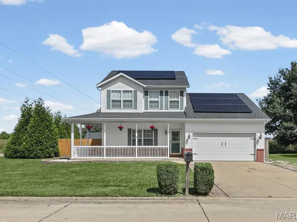 2401 Coniferous Dr, Shiloh, IL 62221