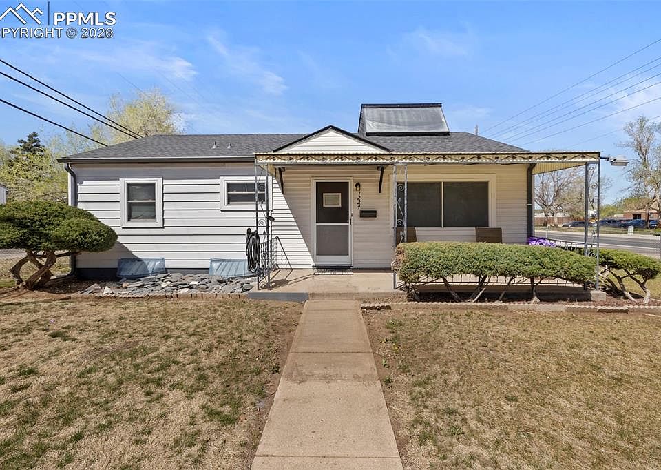 1st image of 1224 Falcon Ave