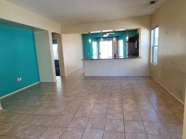 39737 Kent Dr, Palm Desert, CA 92211
