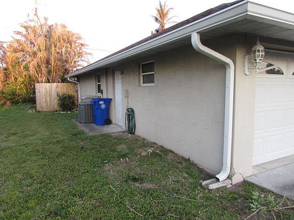 2nd image of 1570 6th Avenue
