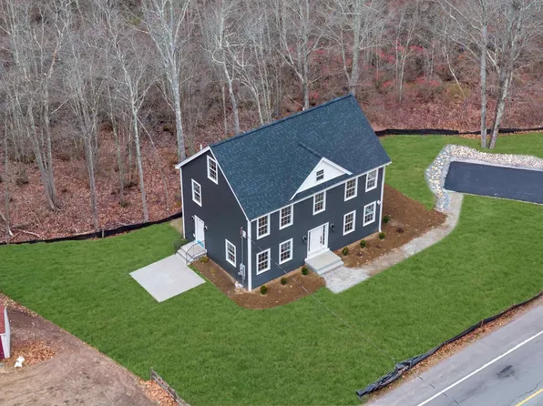 335 Raymond Road, Chester, NH 03036