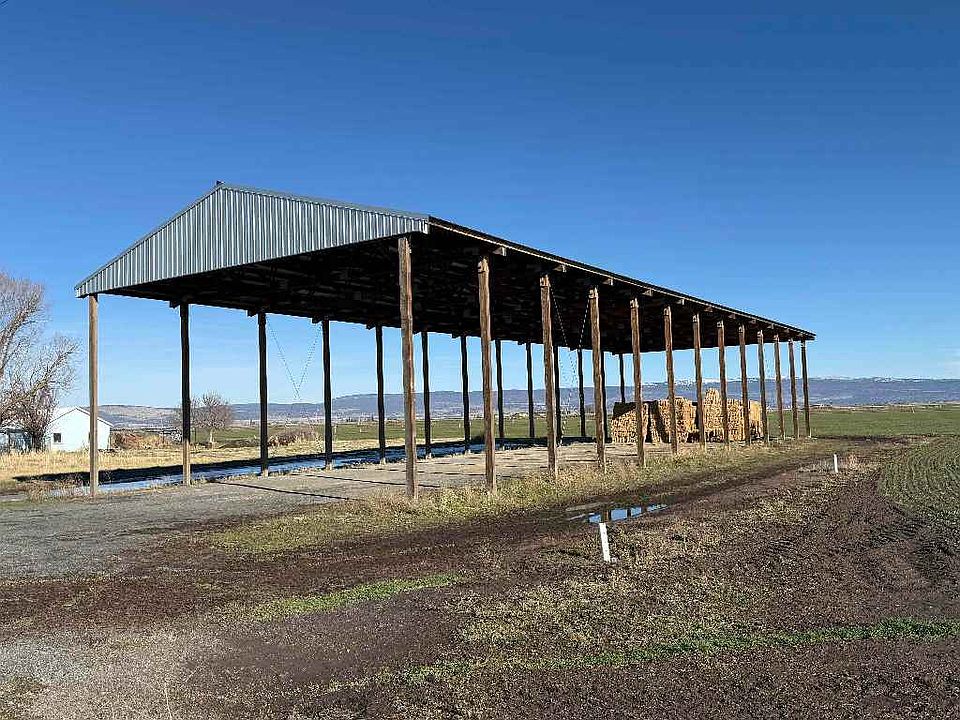 1st image of Kna Zlabek & Aikins Rd