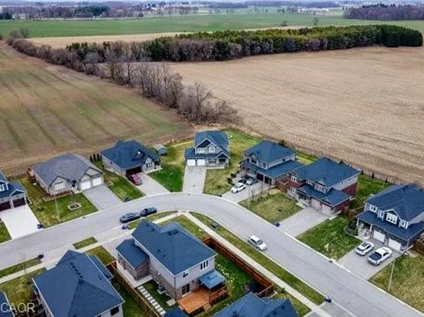 307 Poldon Dr, Norwich, ON N0J 1P0