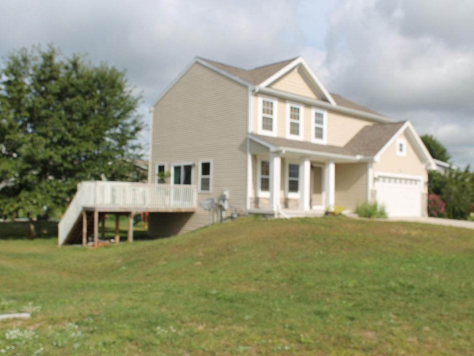 1st image of 121 Panther Dr